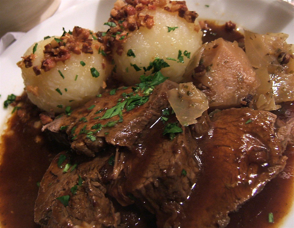 Roast with lamb